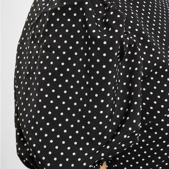 MISSGUIDED POLKA LACE UP PUFF CULLOTE JUMPSUIT - Picture 3 of 8